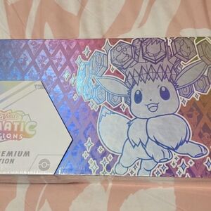 Pokemon Premium Edition Box with Eevee - Purple and Blue
